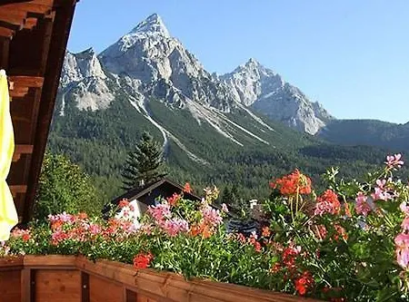 Haus Carmen Apartman *